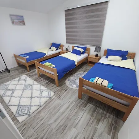 Apartman Varcar *